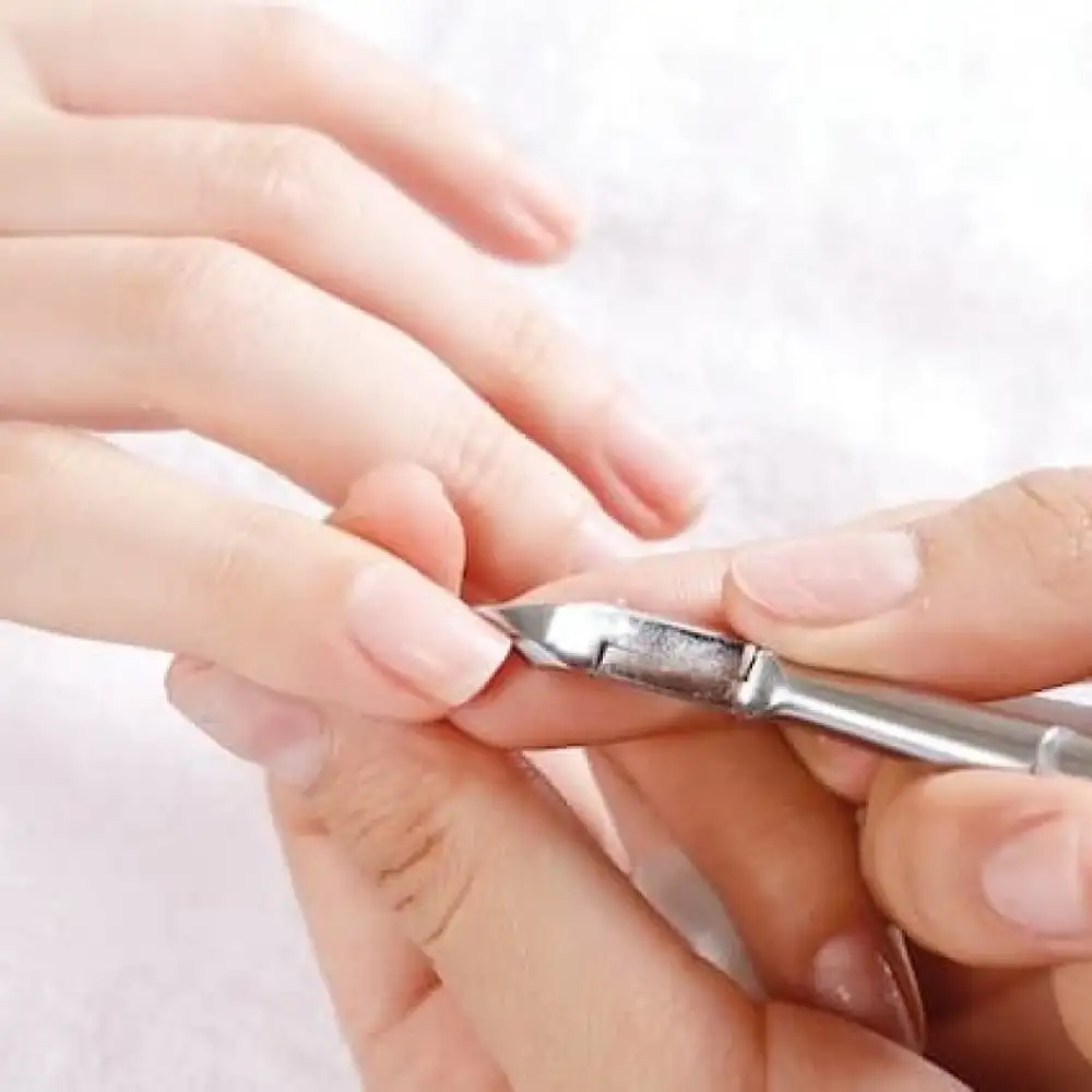 Alternative view of Cắt da & Sơn móng/Manicure/Pedicure & Polish
